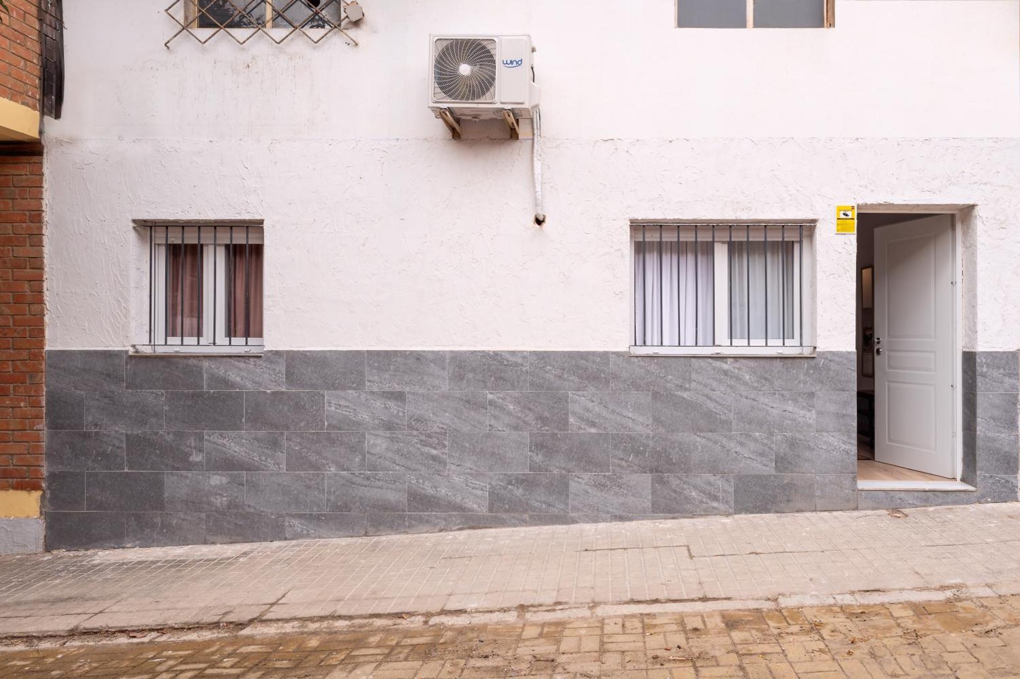 Apartamentos Turisticos Lulu Merida Exterior photo